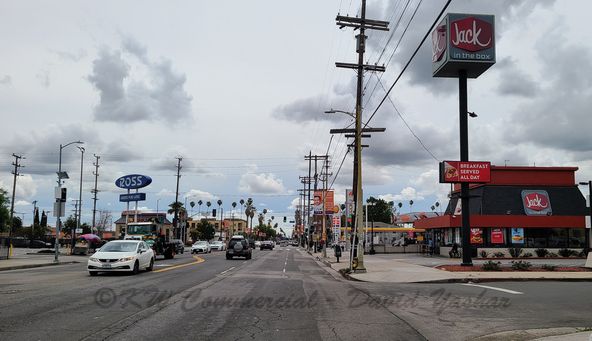 Jack in the Box: 4353 S Figueroa St, Los Angeles, CA 90037